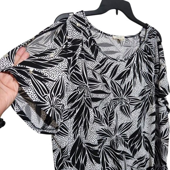 Como blu Top Size 2X Black And White Cold Shoulder Stretch - Picture 7 of 14